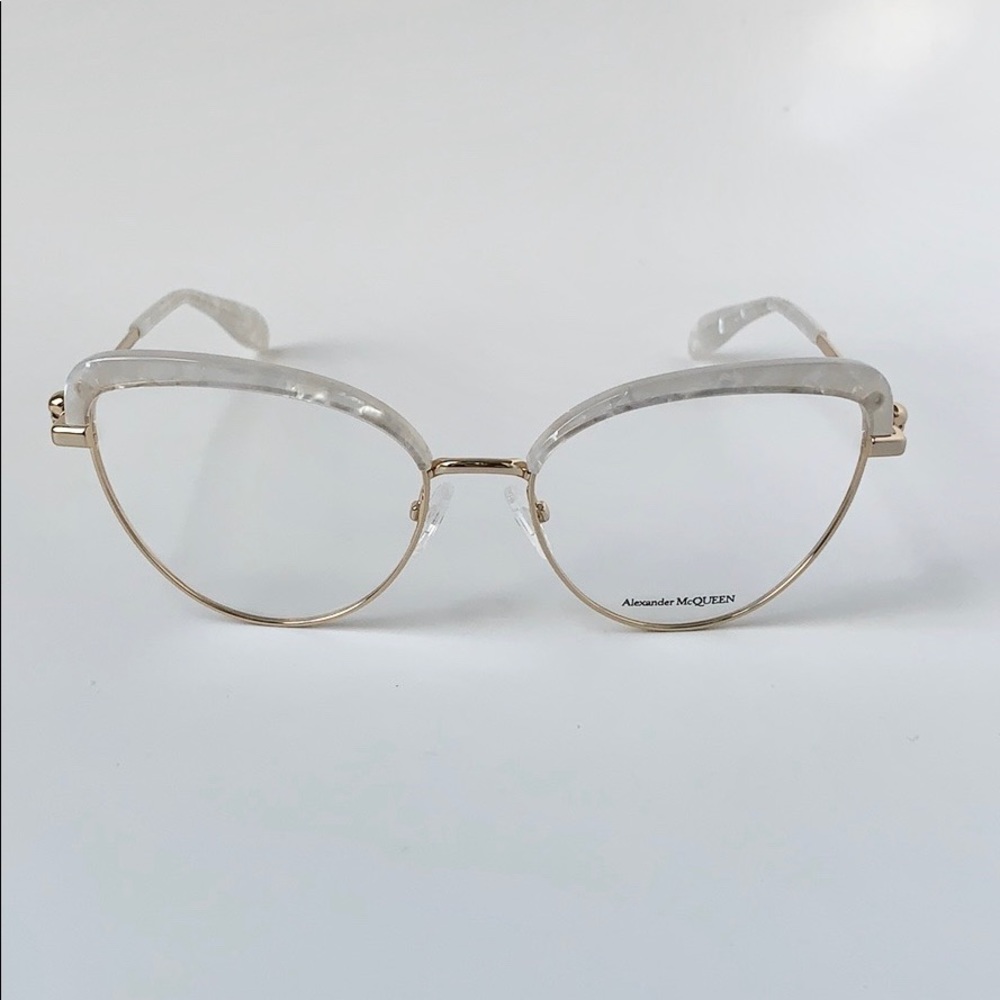 Alexander McQueen Eyeglasses AM0259O 003 Gold - Picture 4 of 7